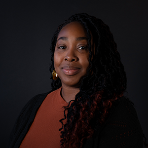 Simone Taylor headshot